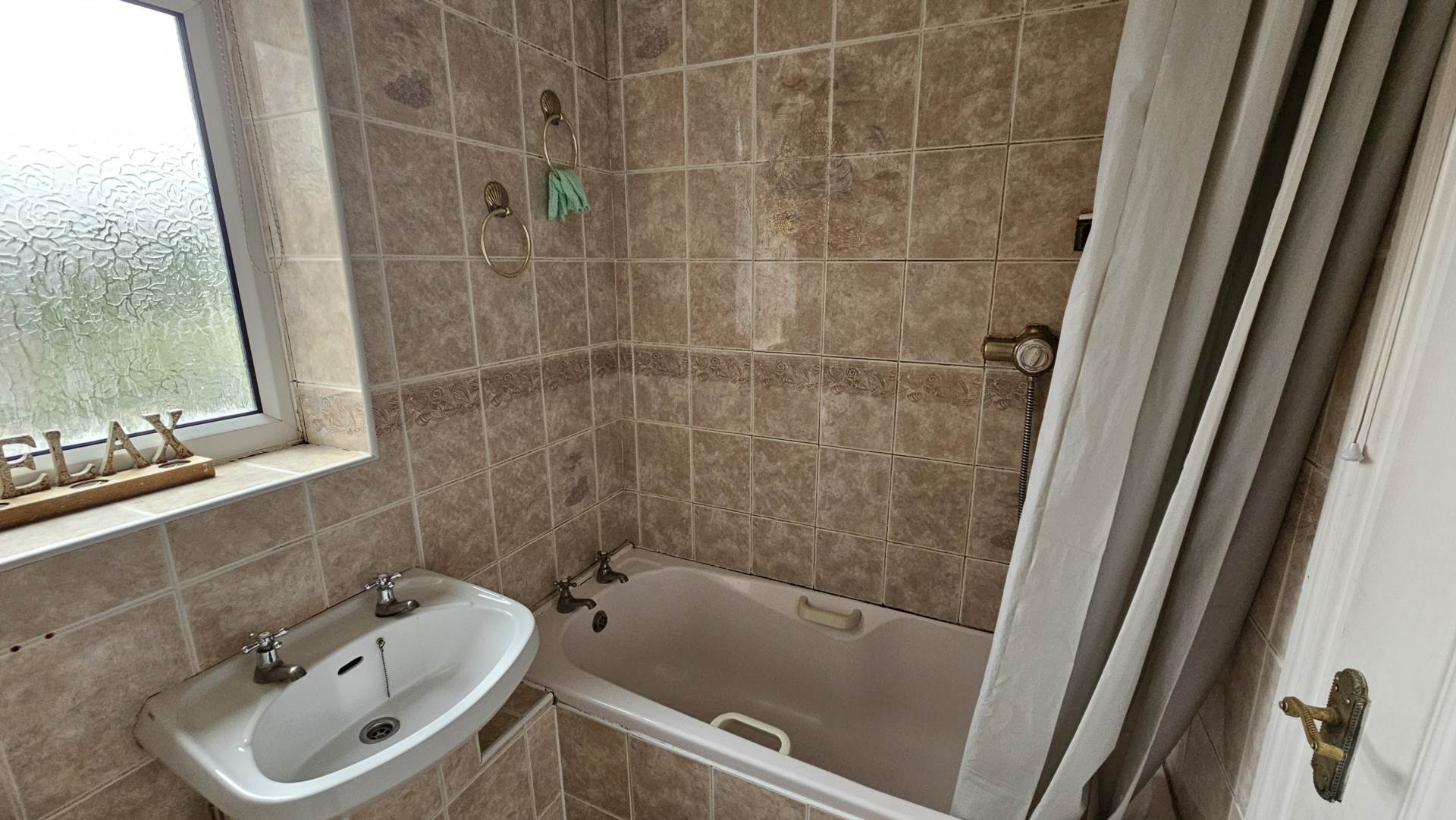 901 Middleton Road, Chadderton, OL9 0NG, Image 22