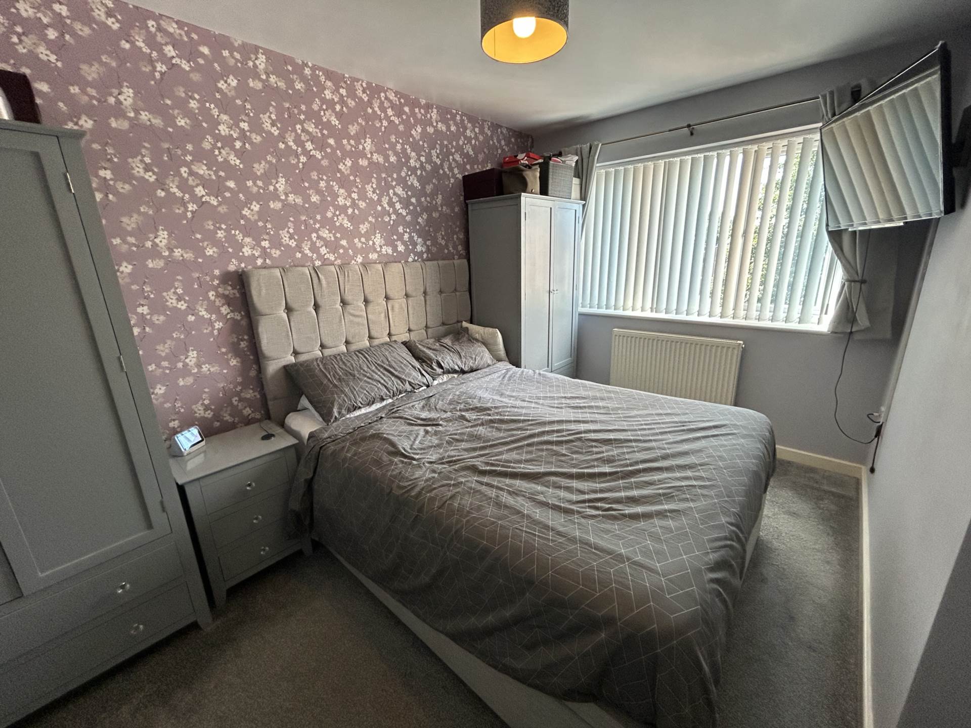 Bowling Green Close, Oldham, Image 10