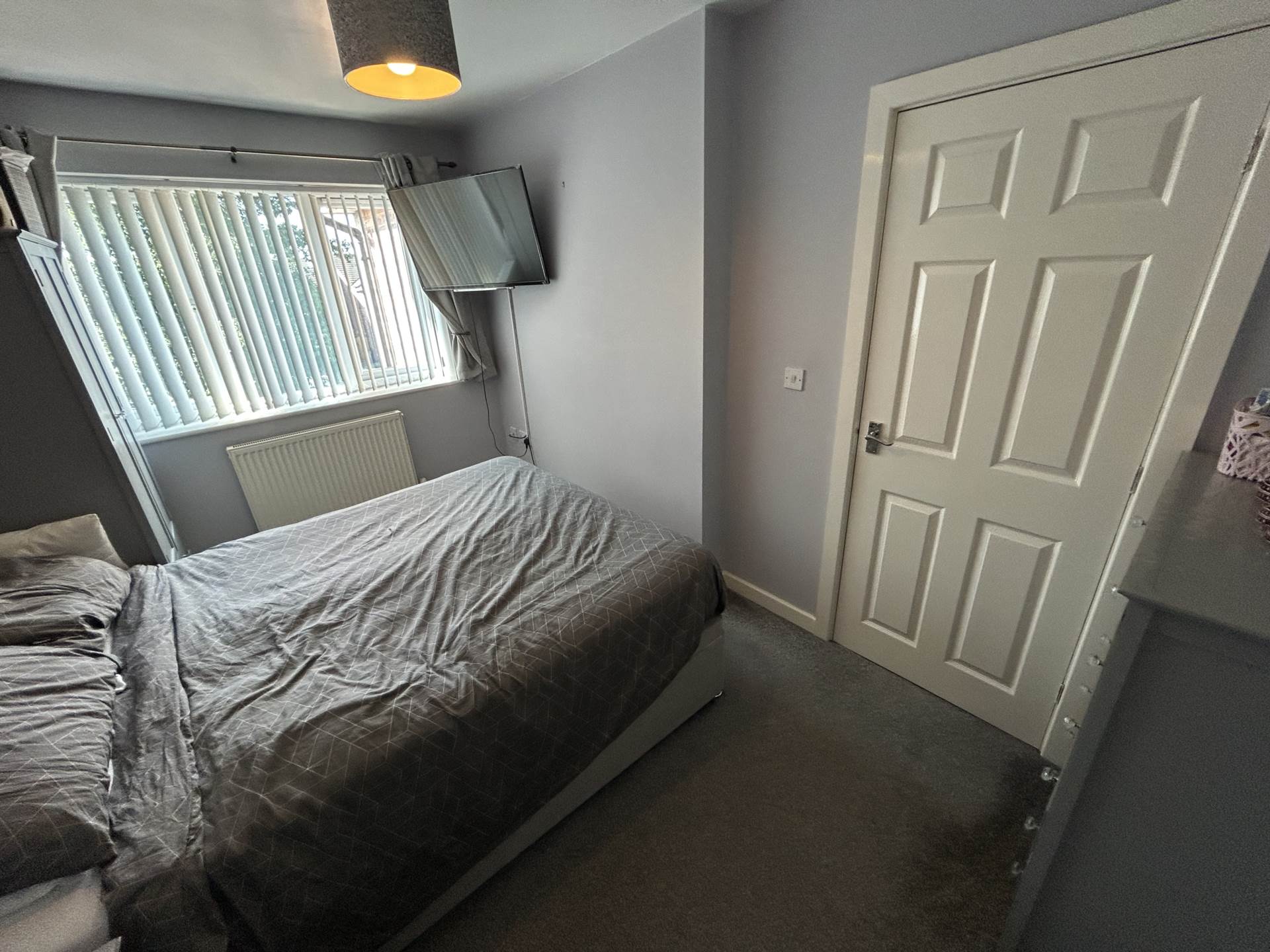 Bowling Green Close, Oldham, Image 16