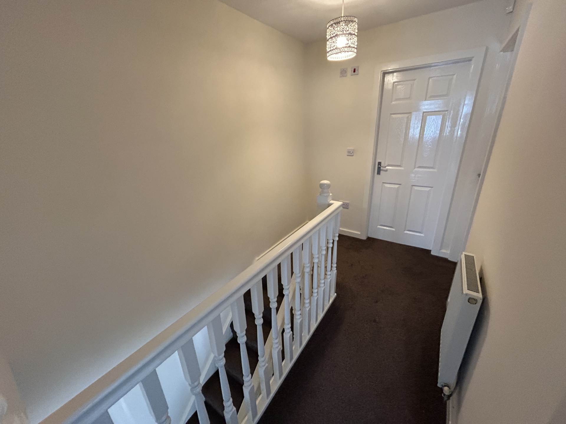 Bowling Green Close, Oldham, Image 9
