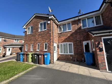Bowling Green Close, Oldham
