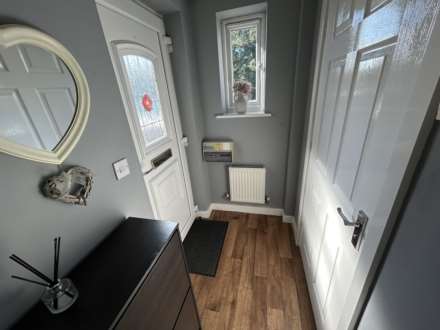 Bowling Green Close, Oldham, Image 2