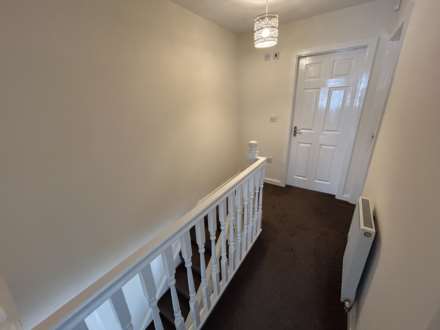 Bowling Green Close, Oldham, Image 9