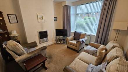20 Parkfield, Chadderton, Oldham, OL9 0AS, Image 4