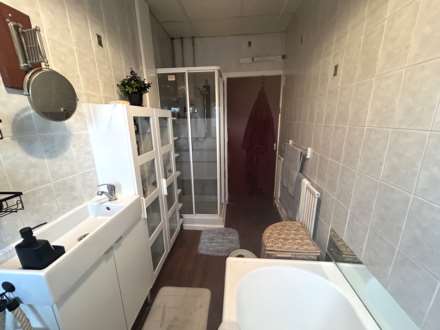 36 Denton Lane, Oldham, OL9 8PU, Image 16