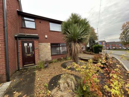 344 Denton Lane, Chadderton, OL9 8QE, Image 1