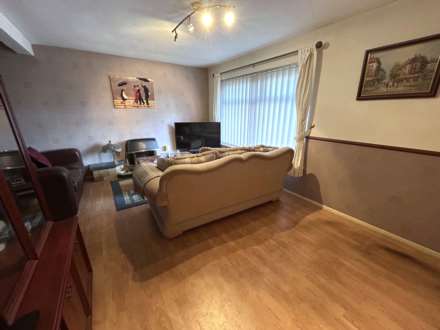 344 Denton Lane, Chadderton, OL9 8QE, Image 5