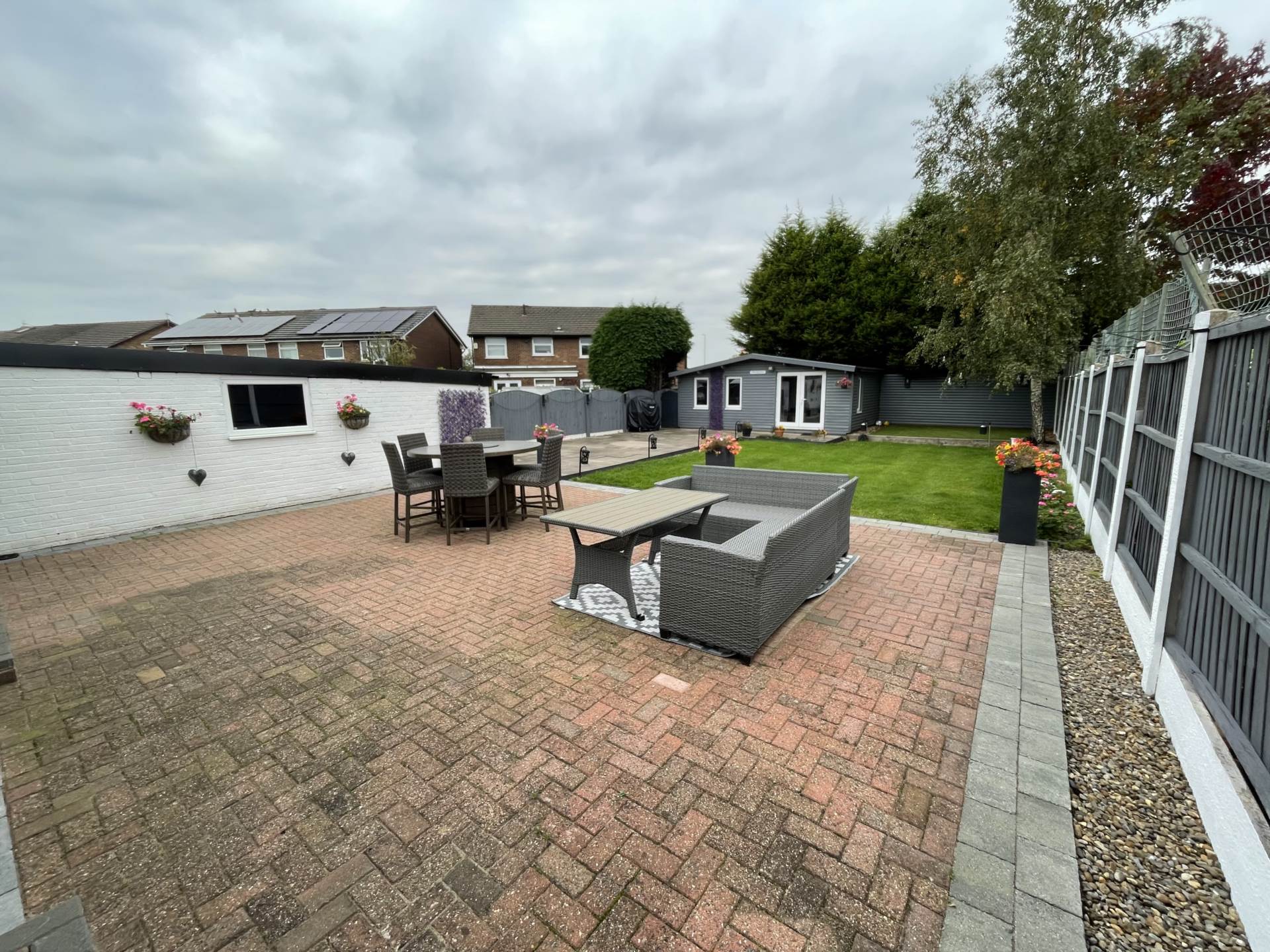 20 Lindale Avenue, Chadderton, OL9 9DW, Image 22