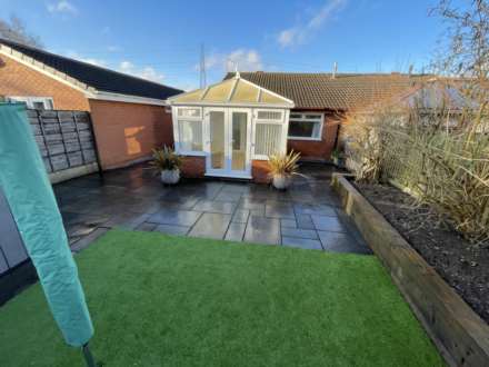 57 Birchwood, Oldham, OL9 9UH, Image 2