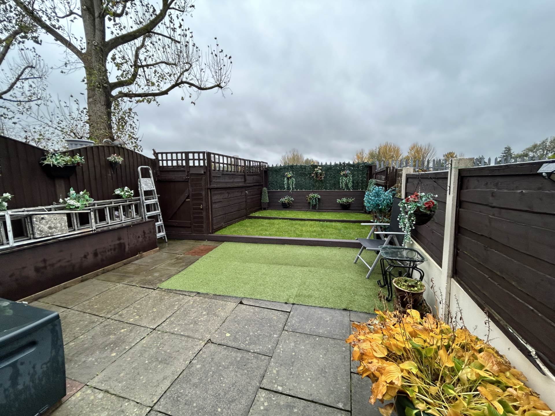 35 Queens Road, Oldham, OL9 9HR, Image 2