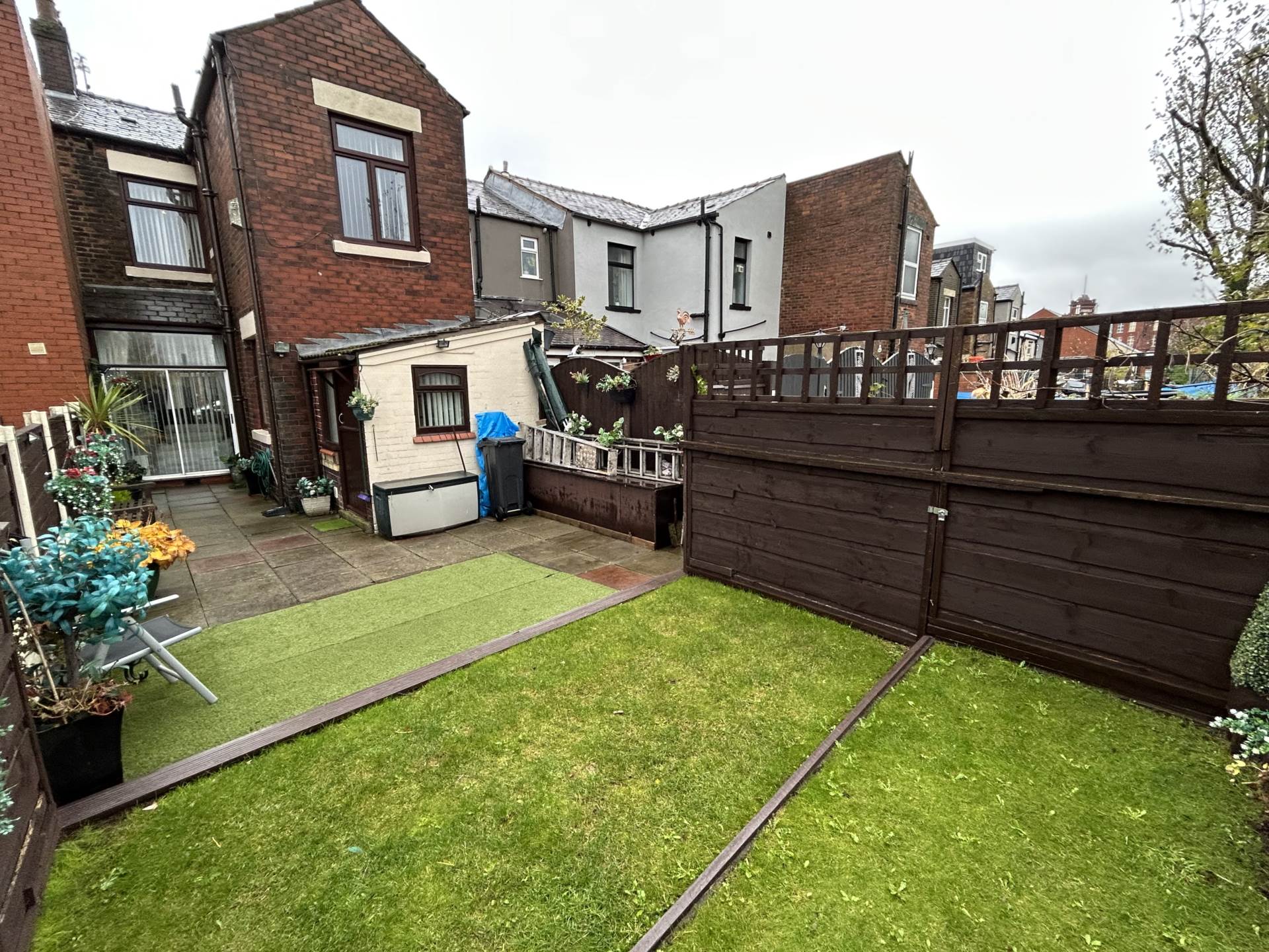 35 Queens Road, Oldham, OL9 9HR, Image 22