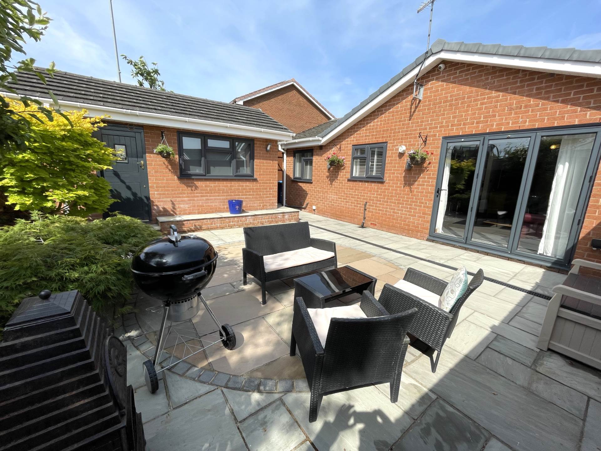 33 Chichester Crescent, Chadderton, Oldham, OL9 0RW, Image 19