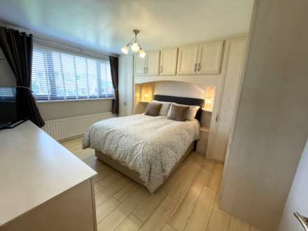 33 Chichester Crescent, Chadderton, Oldham, OL9 0RW, Image 11