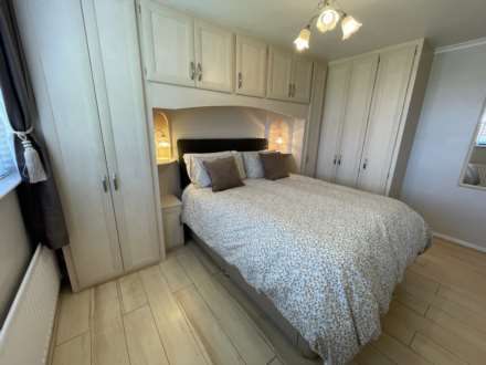 33 Chichester Crescent, Chadderton, Oldham, OL9 0RW, Image 12