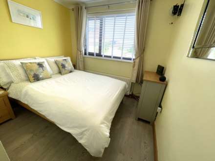 33 Chichester Crescent, Chadderton, Oldham, OL9 0RW, Image 14