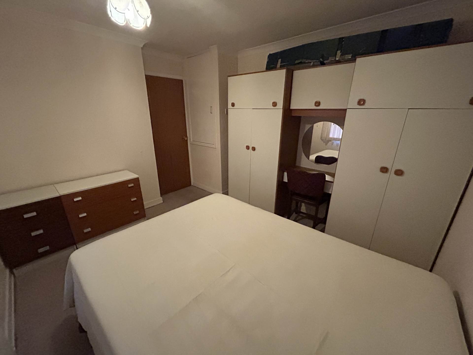 58 Phyllis Street, Manchester, M24 2AQ, Image 12