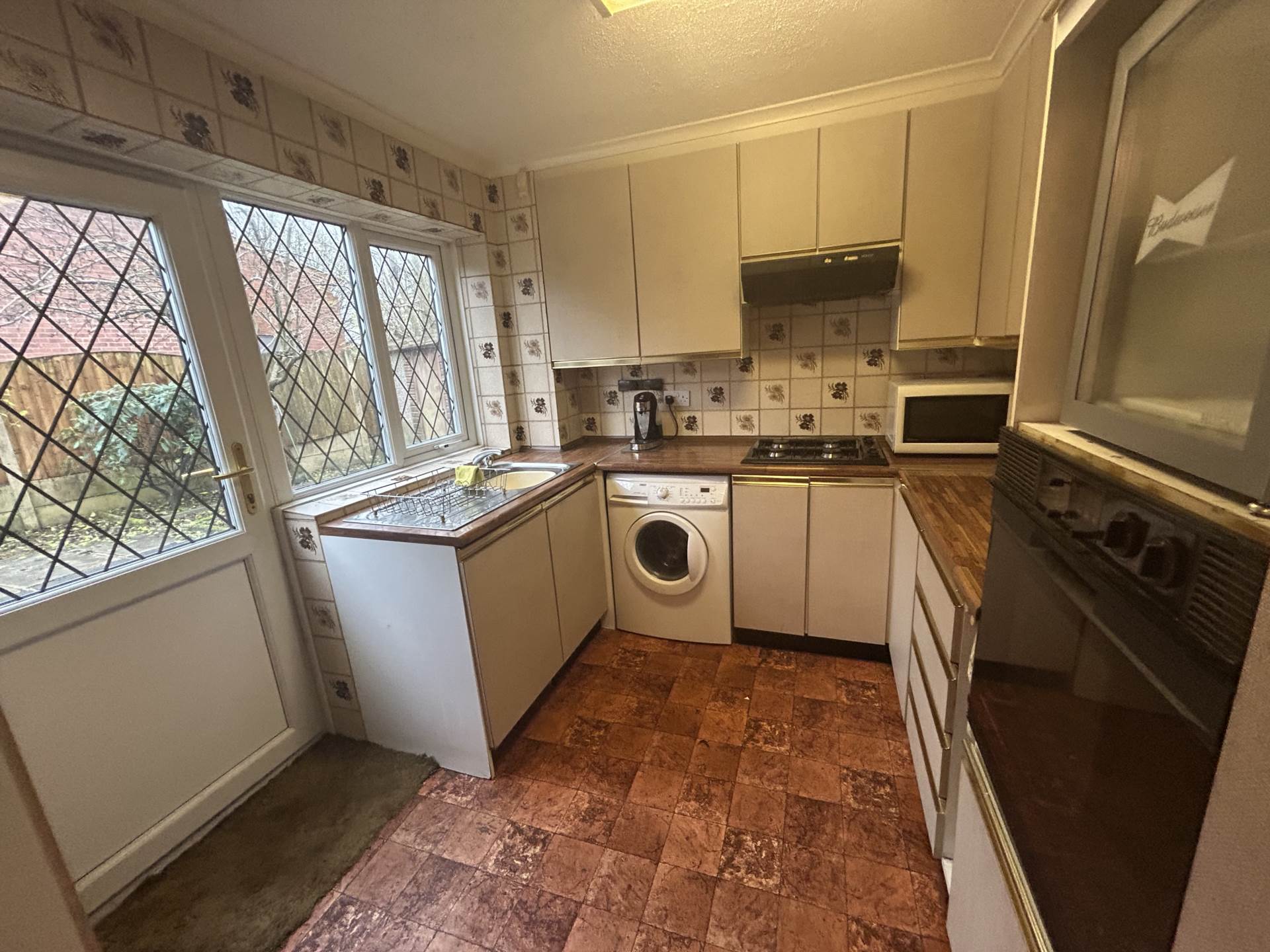 58 Phyllis Street, Manchester, M24 2AQ, Image 8