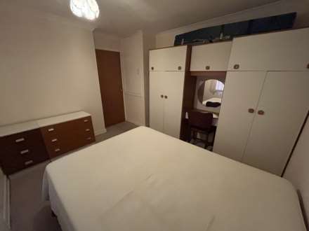 58 Phyllis Street, Manchester, M24 2AQ, Image 12