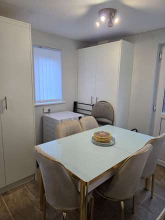 Rosary Road, Oldham, Image 4