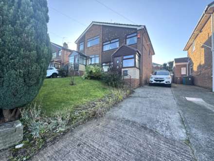 10 Torwood Road, Oldham, OL9 0RA