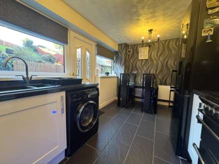 10 Torwood Road, Oldham, OL9 0RA, Image 11