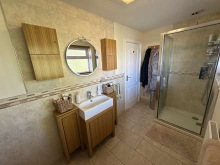 2 Pinewood, Chadderton, OL9 9TS, Image 19