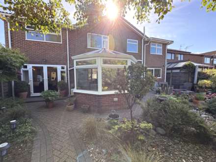 2 Pinewood, Chadderton, OL9 9TS, Image 33