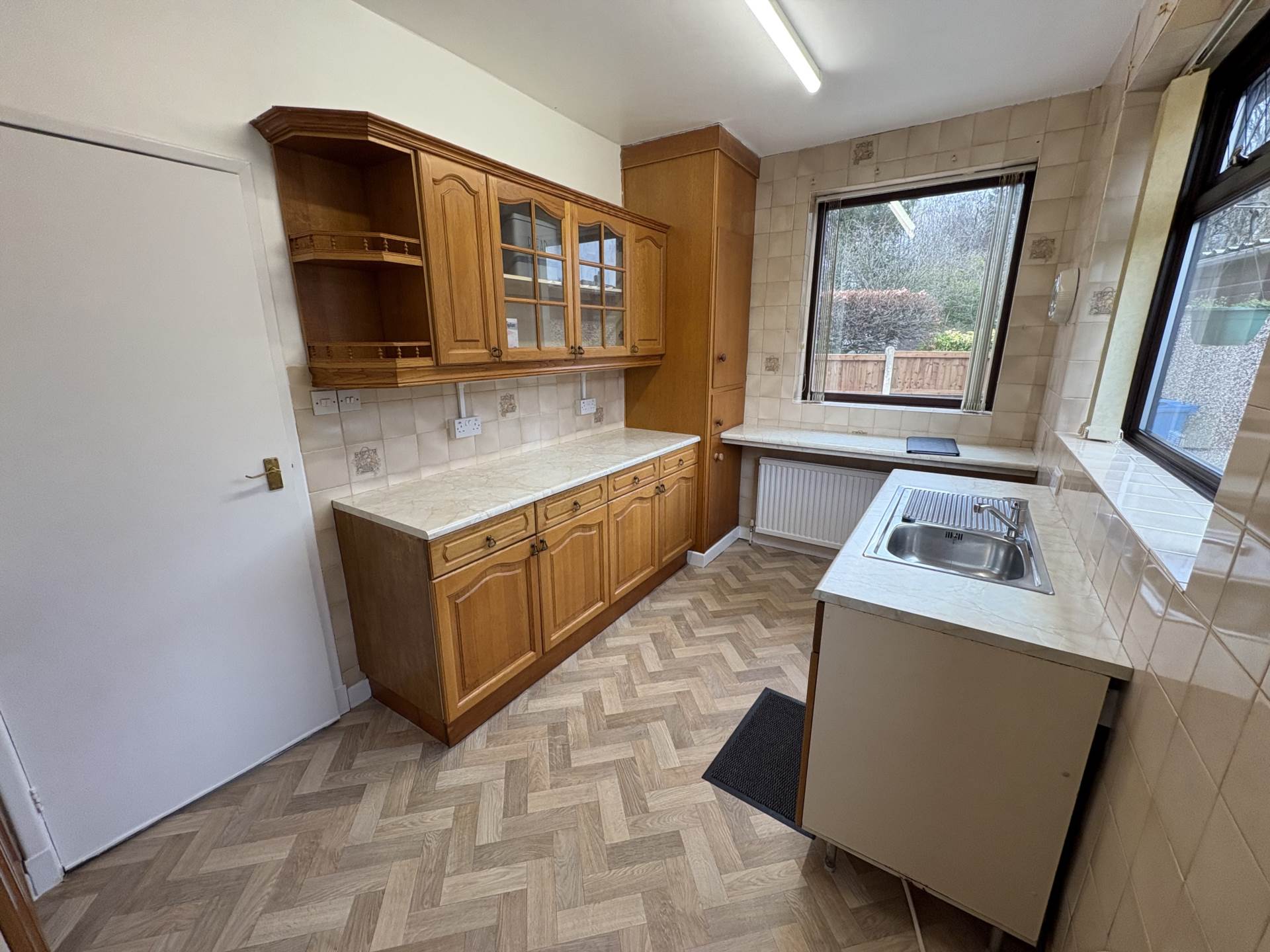 28 Keswick Avenue, Oldham, Image 10