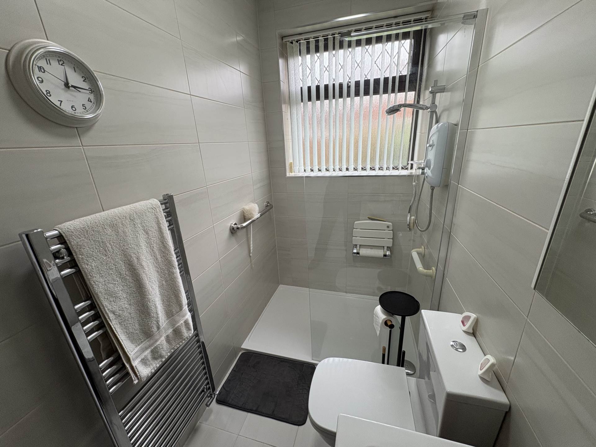 28 Keswick Avenue, Oldham, Image 12