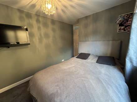 18 Tulip Close, Oldham, OL9 9TF, Image 15