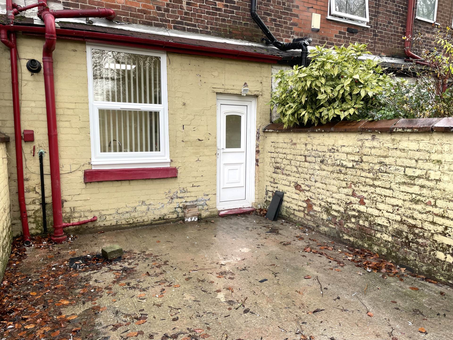 153 Coalshaw Green Road, Oldham, OL9 8JR, Image 4