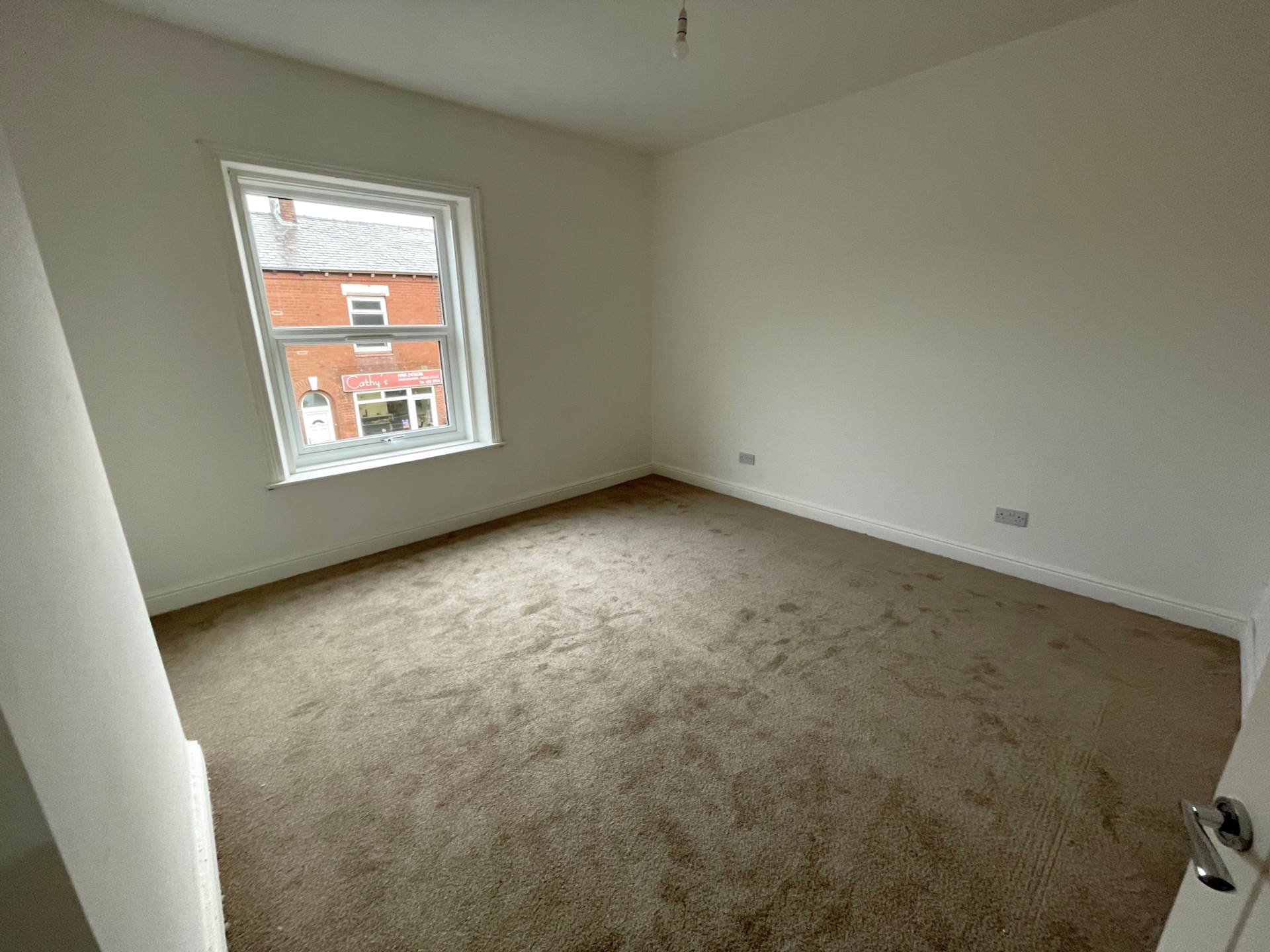 153 Coalshaw Green Road, Oldham, OL9 8JR, Image 8