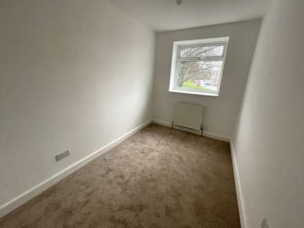 153 Coalshaw Green Road, Oldham, OL9 8JR, Image 11