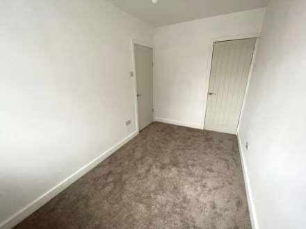 153 Coalshaw Green Road, Oldham, OL9 8JR, Image 12