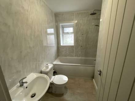 153 Coalshaw Green Road, Oldham, OL9 8JR, Image 13