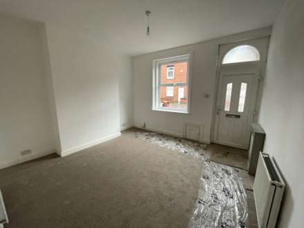 153 Coalshaw Green Road, Oldham, OL9 8JR, Image 3