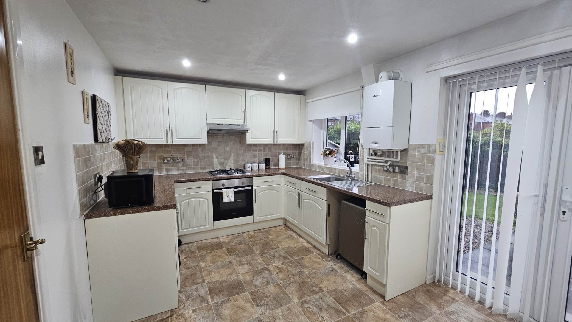 Daisy Street, Chadderton, Image 4