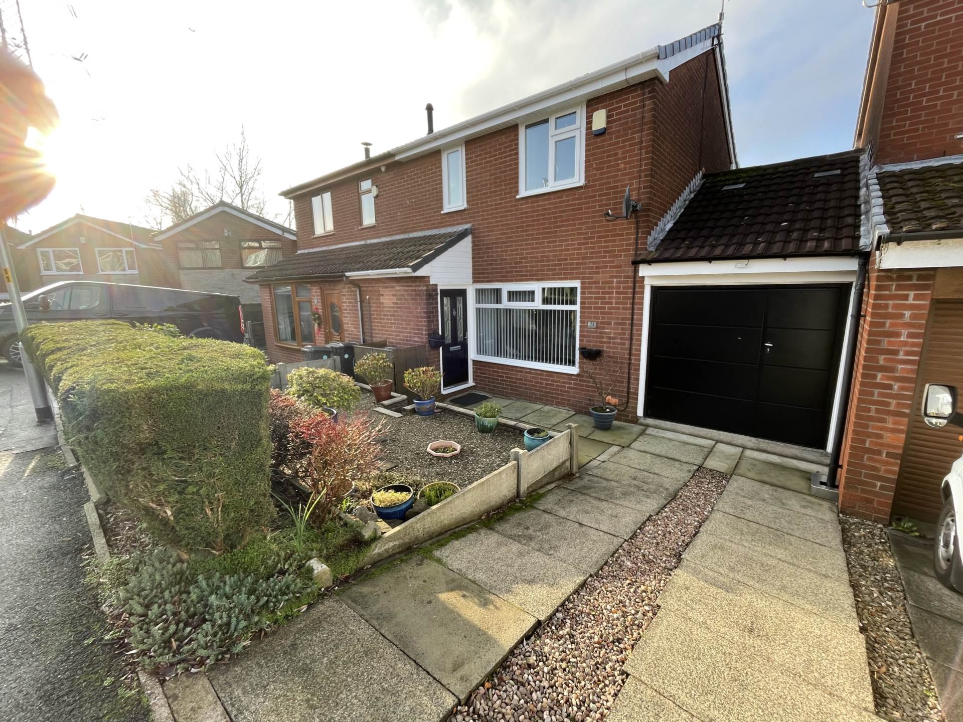 73 Partridge Way, Chadderton, Image 1