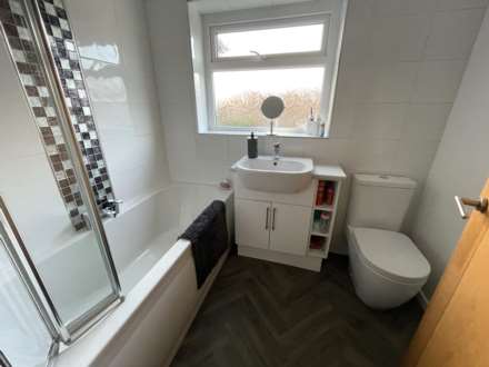 73 Partridge Way, Chadderton, Image 17