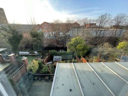 73 Partridge Way, Chadderton, Image 21