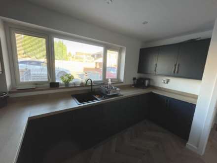 30 York Road, Chadderton, OL9 0PT, Image 5