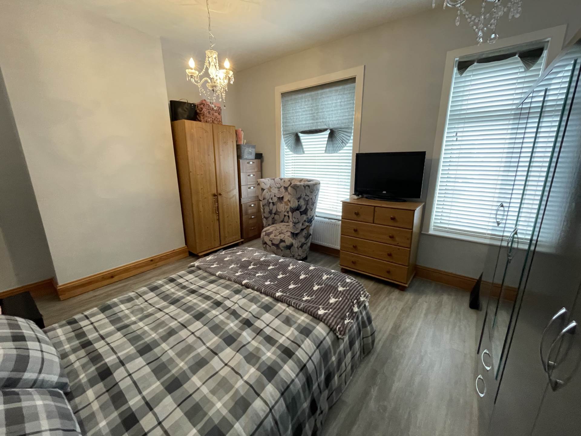 Oldham Road, Middleton, Image 10