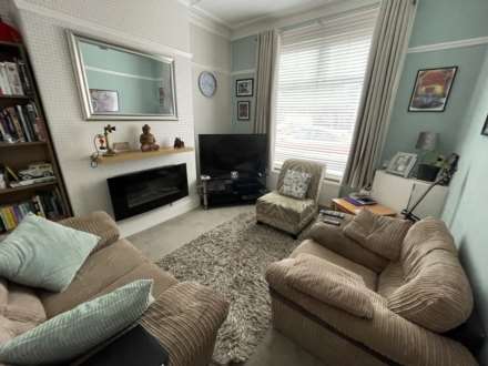 Oldham Road, Middleton, Image 6