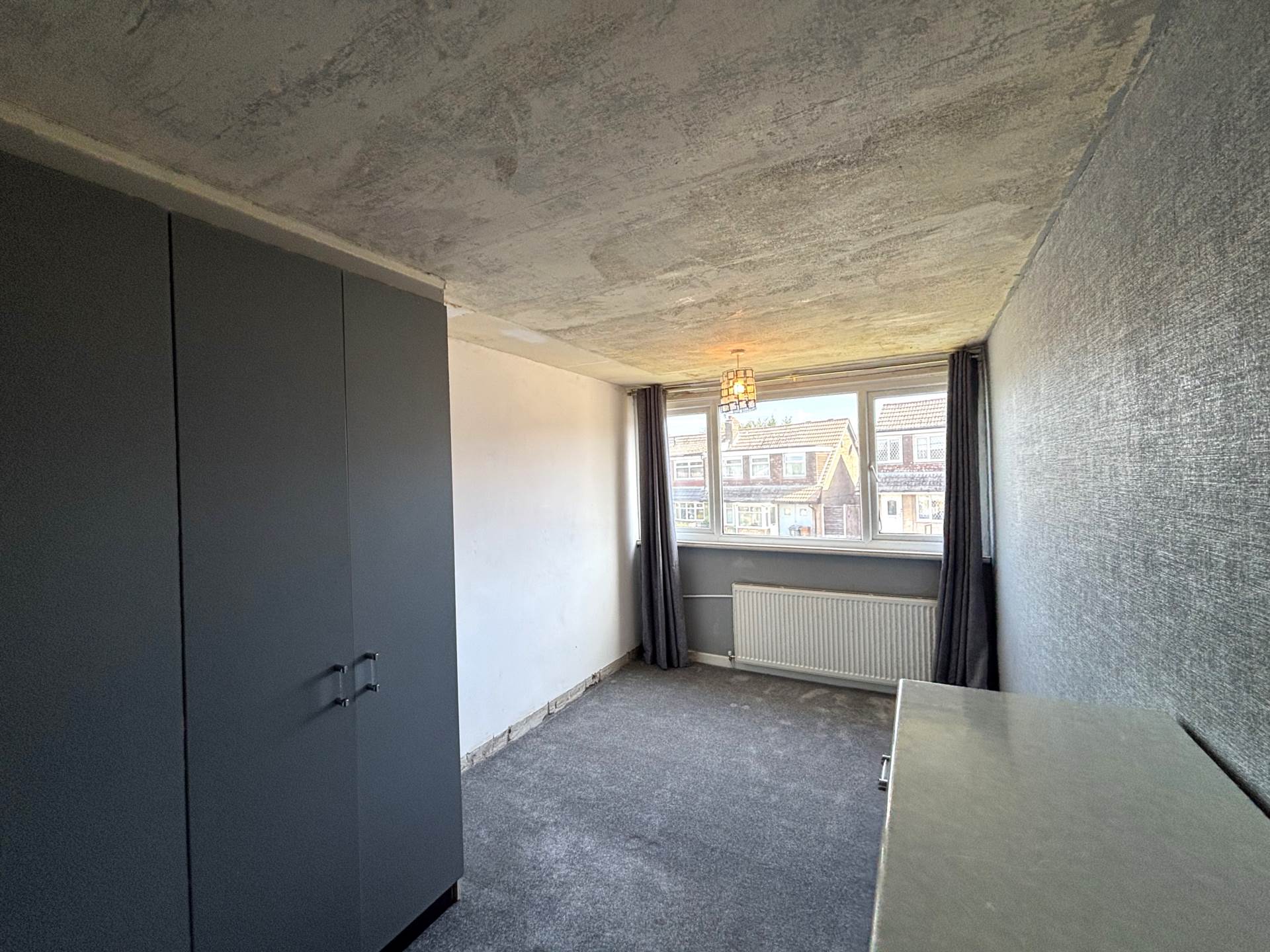 8 Dawlish Avenue, Oldham, Image 12