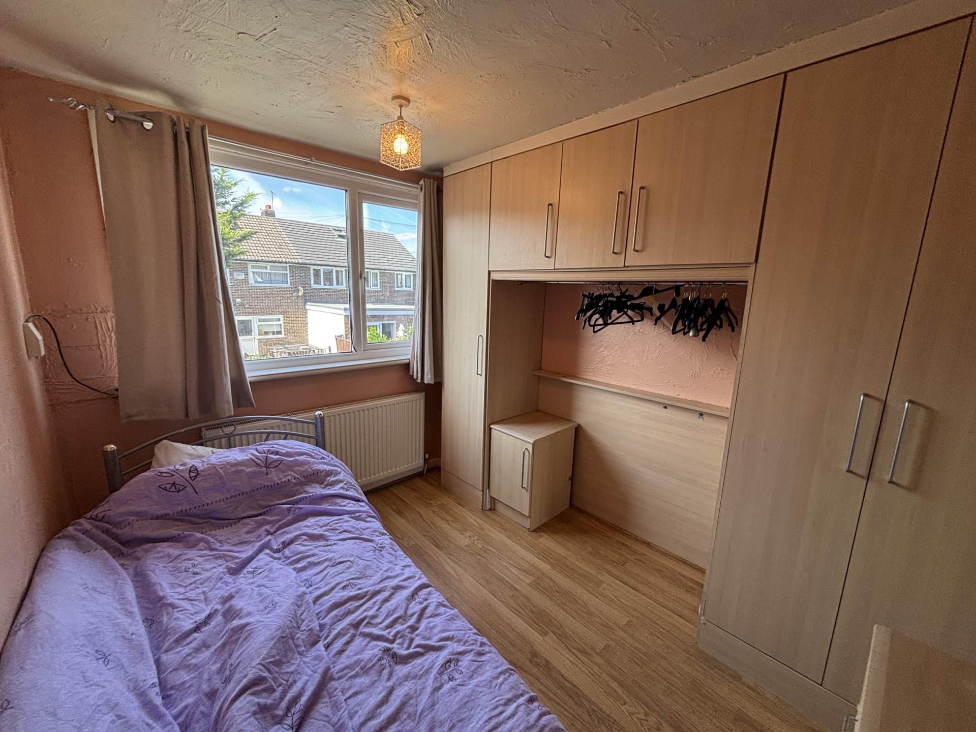 8 Dawlish Avenue, Oldham, Image 16