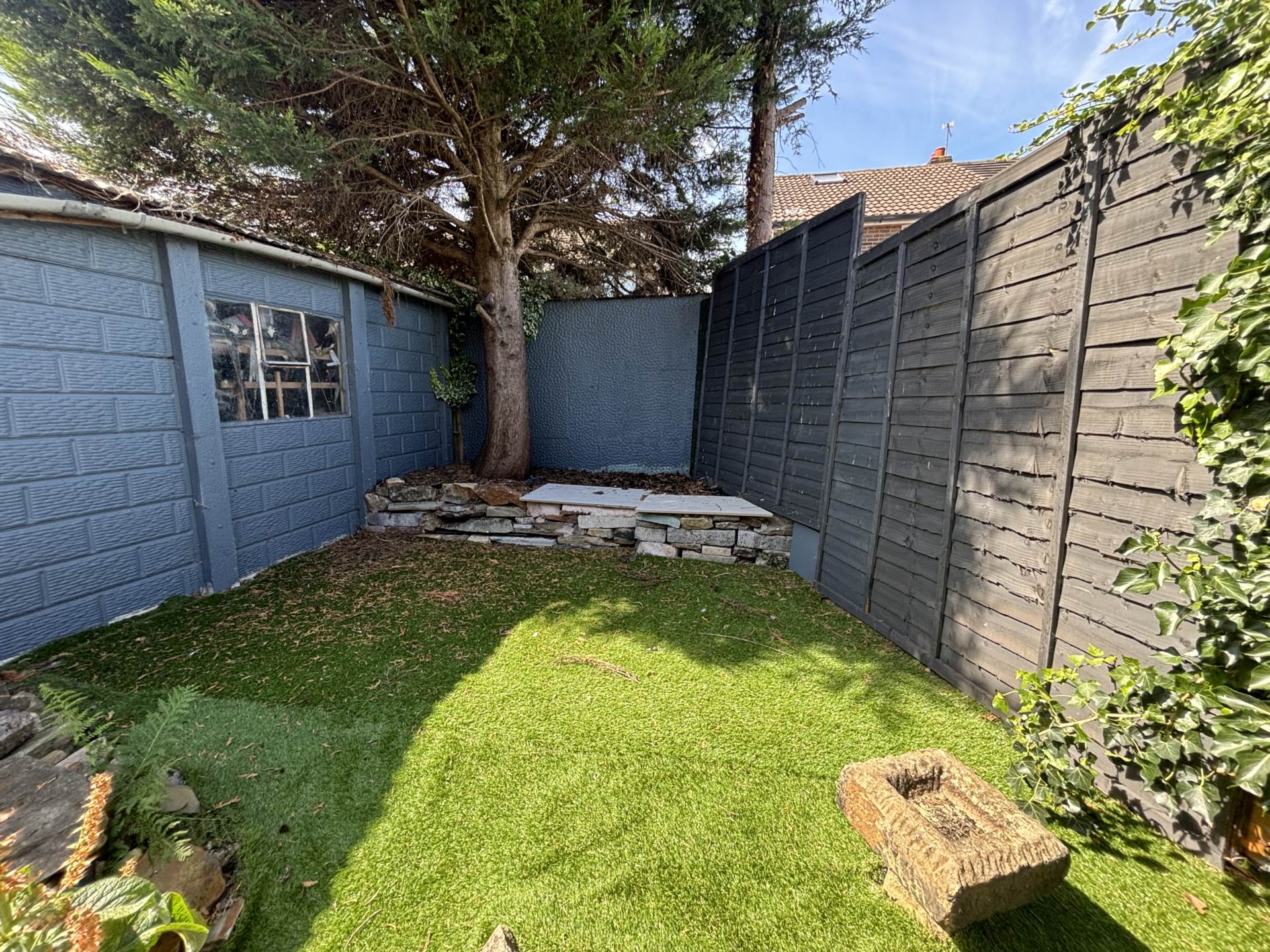 8 Dawlish Avenue, Oldham, Image 21