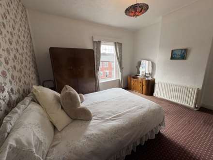 1034 Middleton Road, Oldham, Image 4