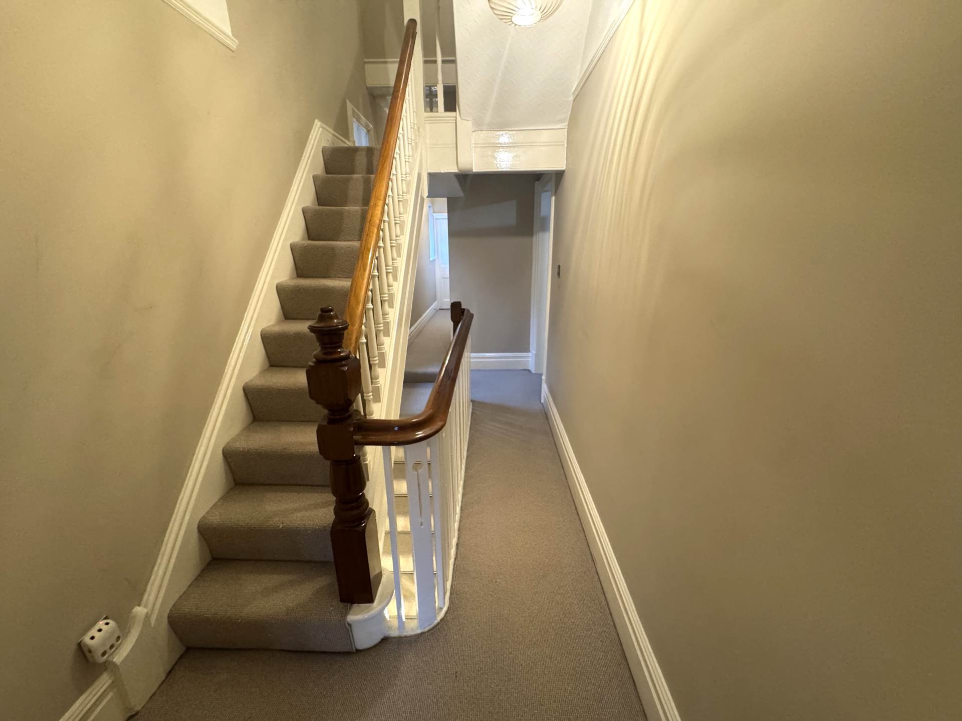 121 Chadderton Park Road, Oldham, Image 25