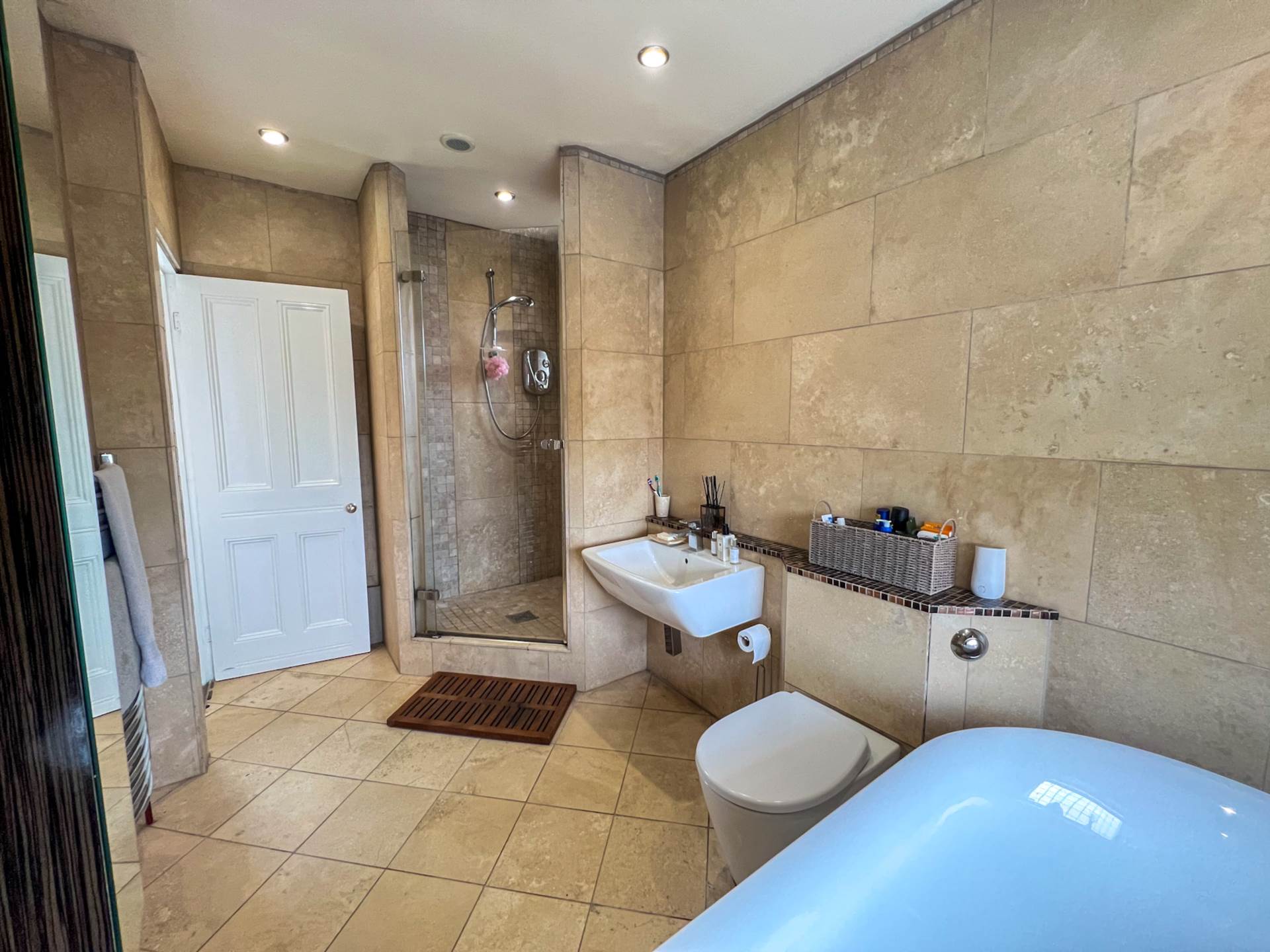 121 Chadderton Park Road, Oldham, Image 35