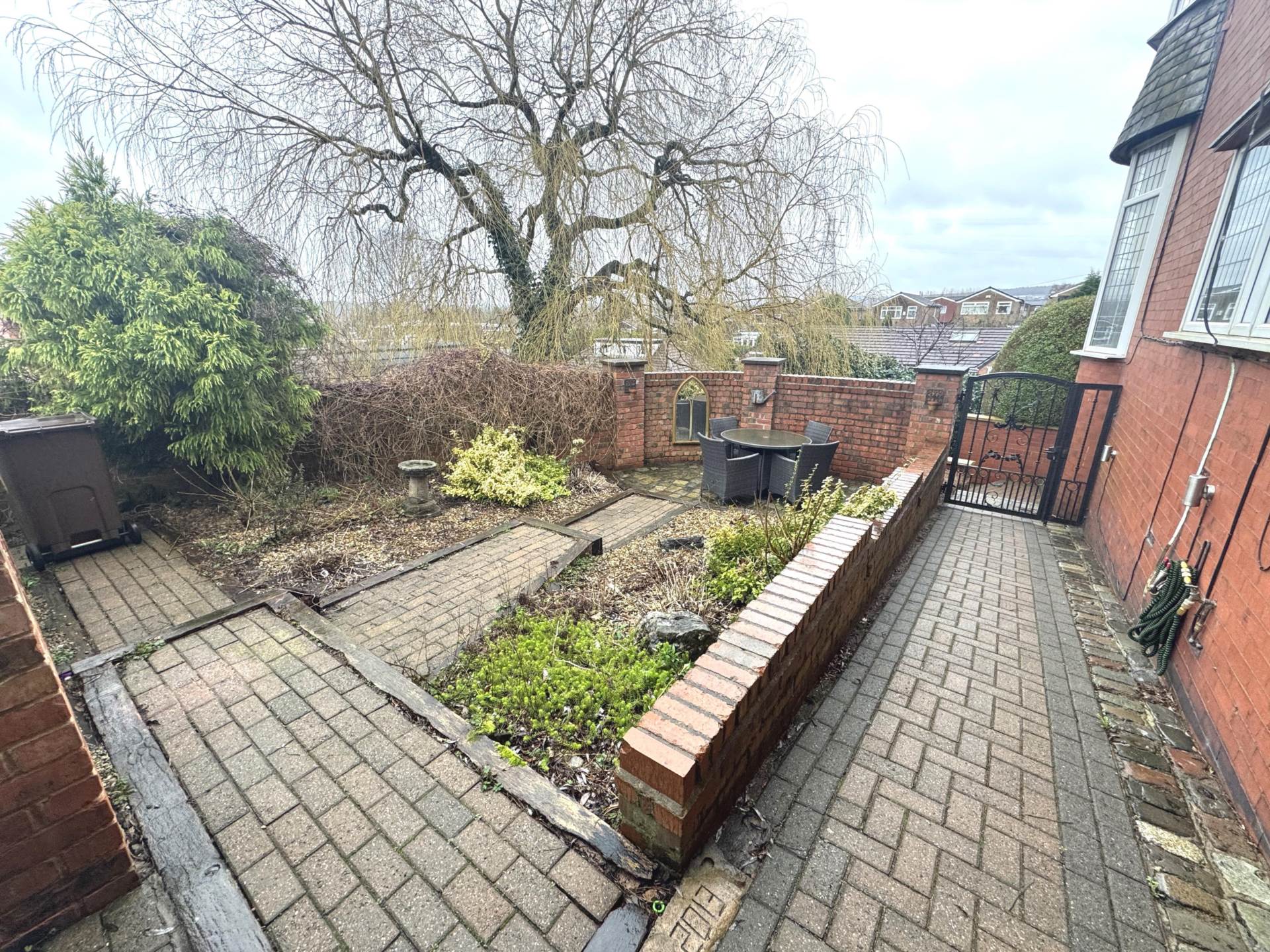 121 Chadderton Park Road, Oldham, Image 40